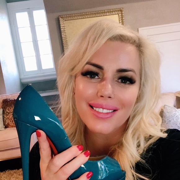 Christian Loubouton heels, never worn, size 37 - Picture 3 of 3